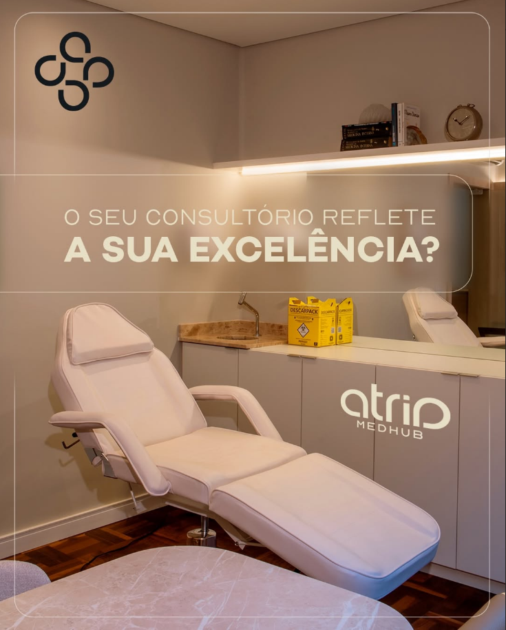 Consultório do Atrio MedHub, com poltrona de atendimento e iluminação acolhedora
